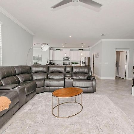 Spacious 4 Bed Home Near Orlando Gated Pool Access سانفورد المظهر الخارجي الصورة