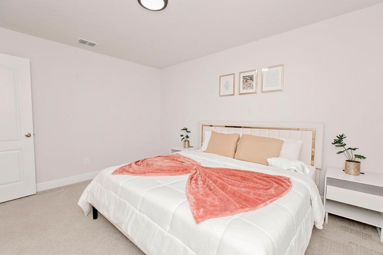 Spacious 4 Bed Home Near Orlando Gated Pool Access سانفورد المظهر الخارجي الصورة